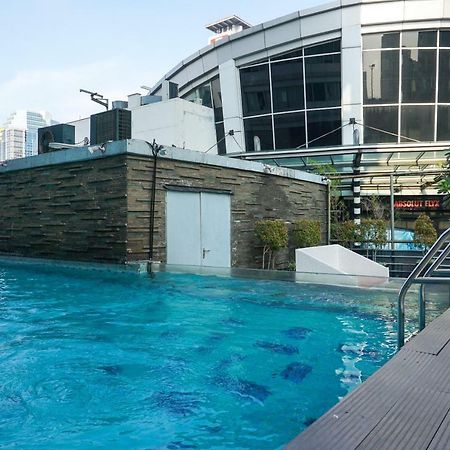 92m² 3 slaapkamer, 2 privé badkamer Appartement in Senayan Jakarta Buitenkant foto