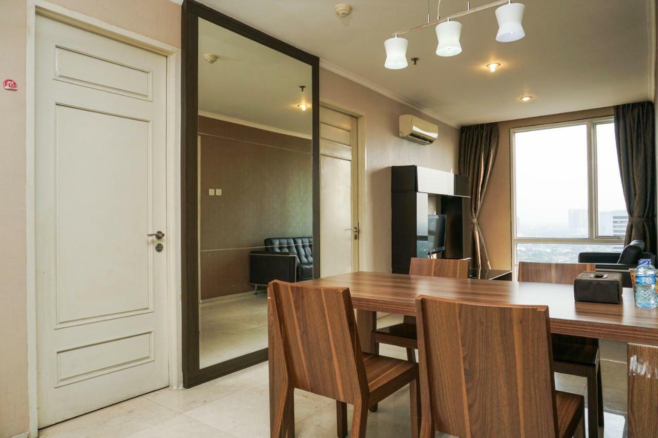 92m² 3 slaapkamer, 2 privé badkamer Appartement in Senayan Jakarta Buitenkant foto