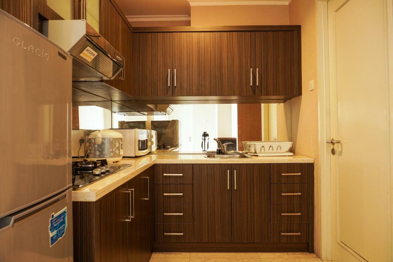 92m² 3 slaapkamer, 2 privé badkamer Appartement in Senayan Jakarta Buitenkant foto
