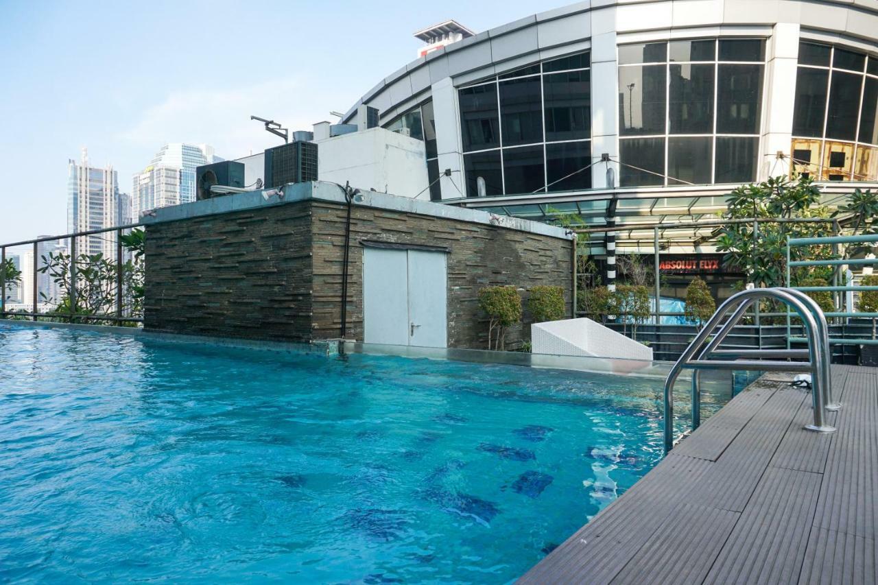 92m² 3 slaapkamer, 2 privé badkamer Appartement in Senayan Jakarta Buitenkant foto